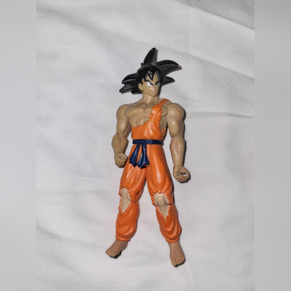 2003 Goku Action Figure *